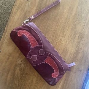 Firenze wristlet clutch